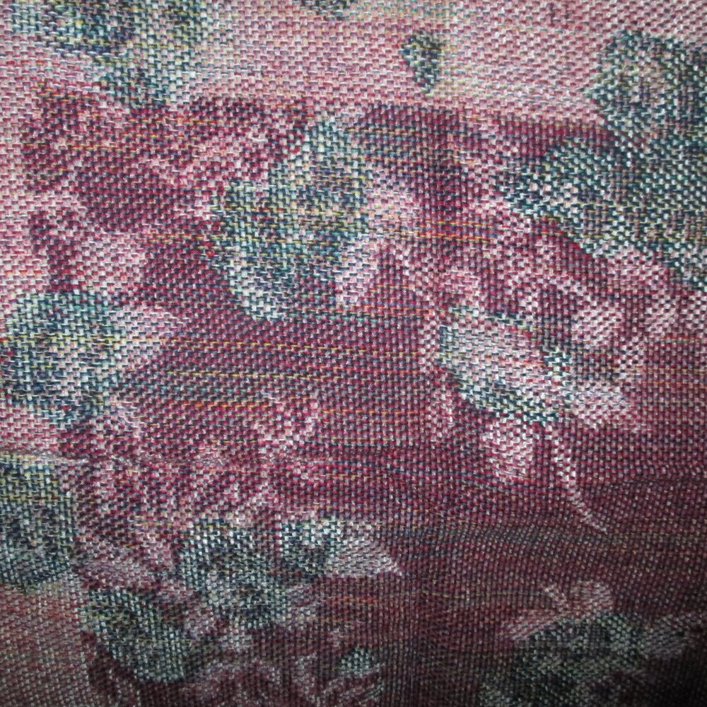 Weaved Rose Throw - Picture 6 of 11
